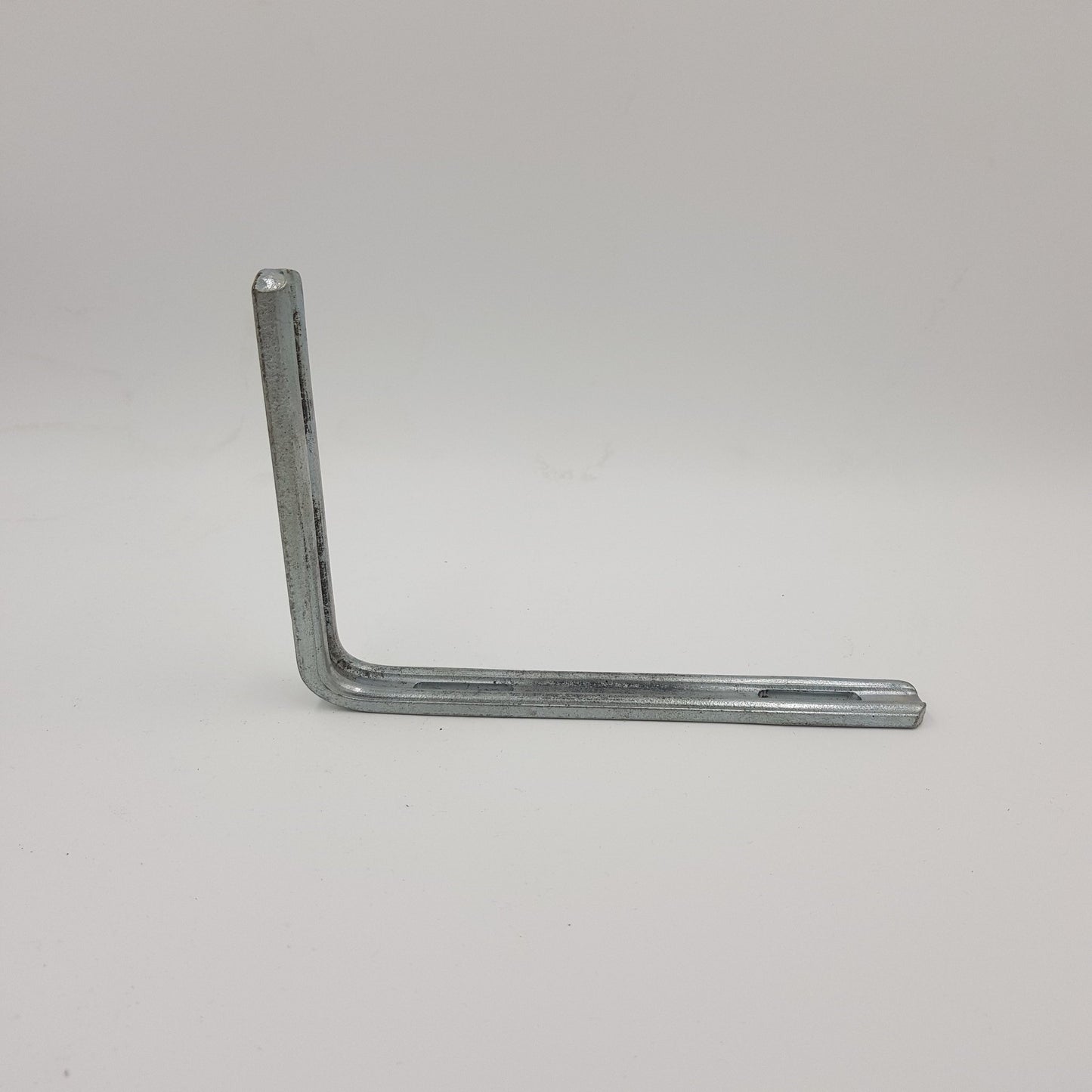Fluted Slotted Angle Bracket - Pack of 20 - L Shape Zinc Finishes Corner Bracket